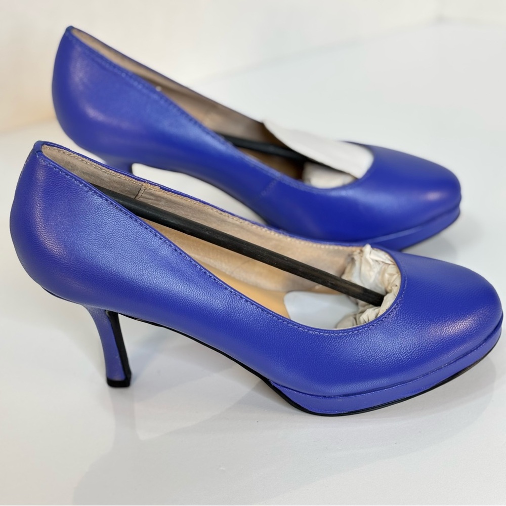 MARIAH CAREY-HOT IN HOLLYWOOD-PURPLE LEATHER 2” SPIKE HEEL PUMPS